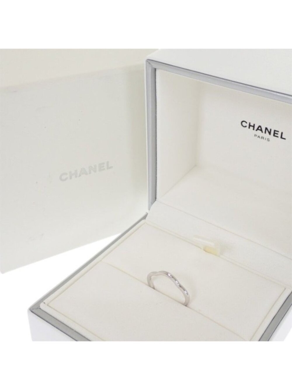Chanel Camellia Collection Ring 18K White Gold Diamond